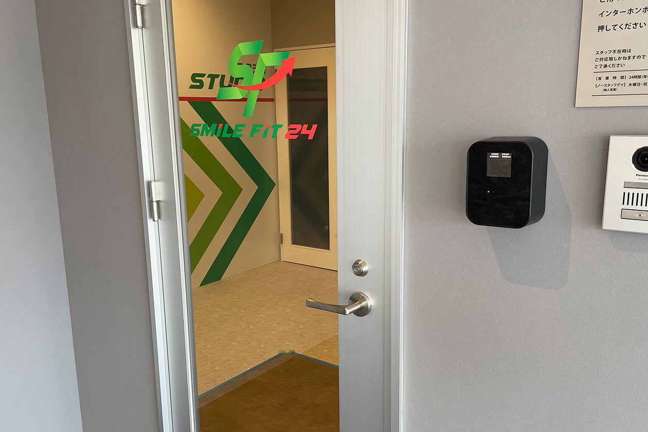 セキュリティドア