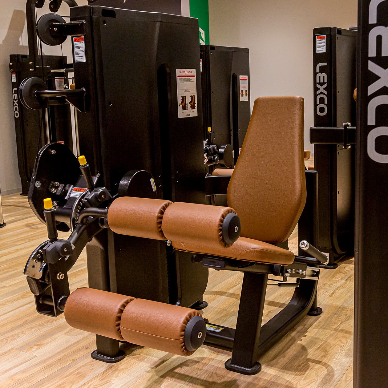 シーテッドレッグカール