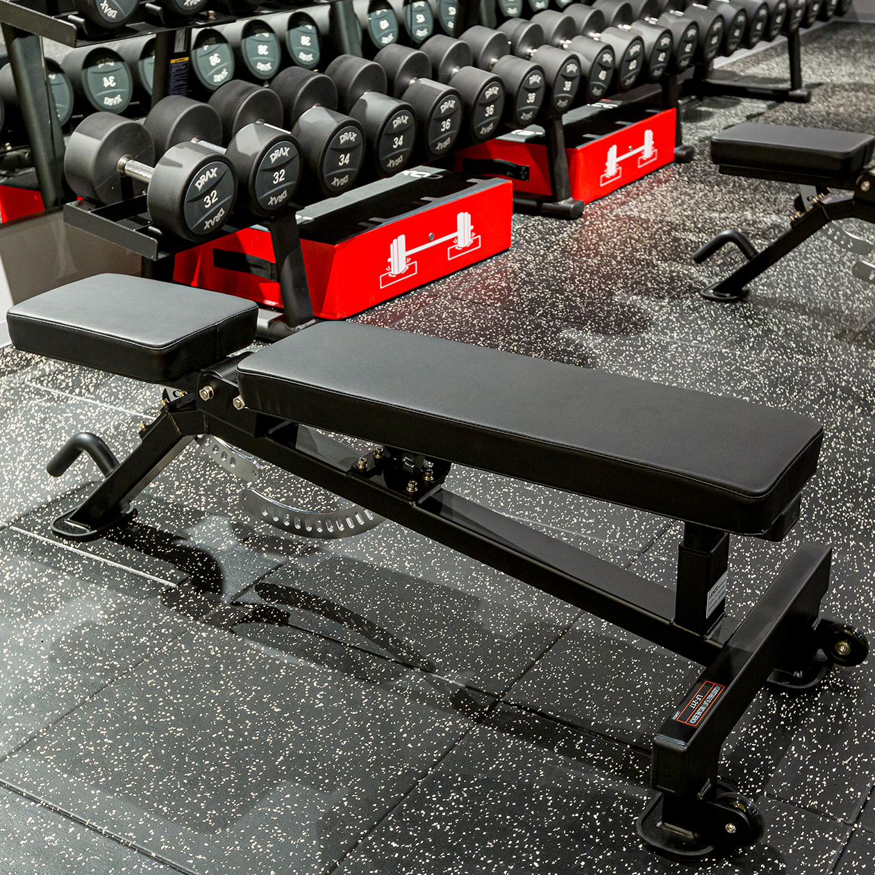 アジャスタブルインクラインベンチ