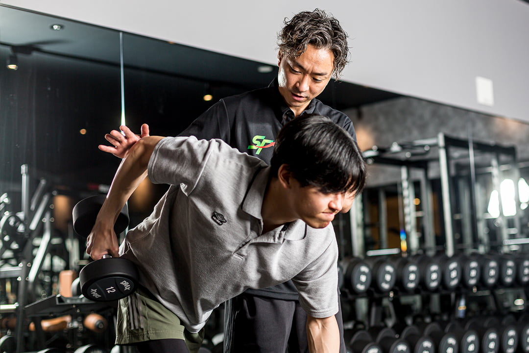 女性インストラクター